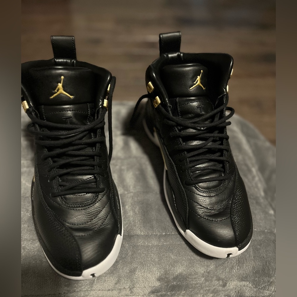 Wms Air Jordan 12 Retro - Picture 10 of 12